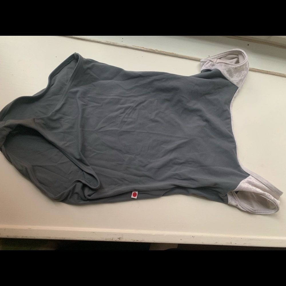Yumiko leotard size small